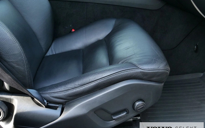 Volvo XC 60 cena 159900 przebieg: 92870, rok produkcji 2019 z Kołobrzeg małe 596